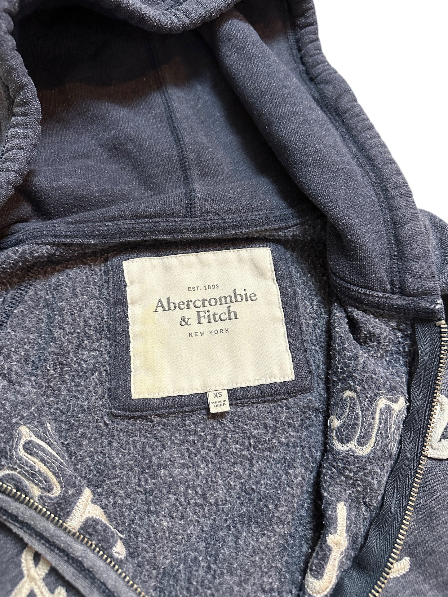 Abercrombie & Fitch Vintage Y2K Jacke mit Kapuze Frontprint Größe XS